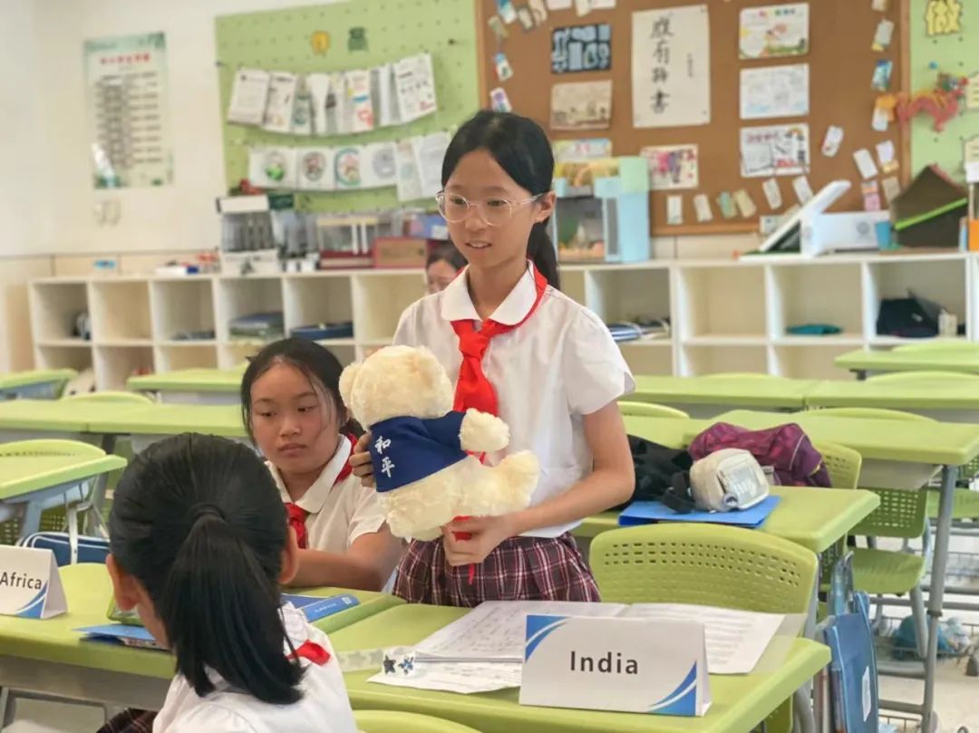 培训动态,自信演讲展现风采国培中心携手新莲小学中英双语模联课程圆满结课自信演讲,展现风采——国培中心携手新莲小学中英双语模联课程圆满结课,国培中心