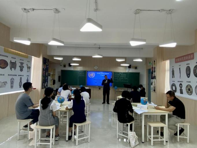 培训动态,南外高新中学,模拟联合国国培携手南外高新中学模拟联合国大会顺利落下帷幕,国培中心