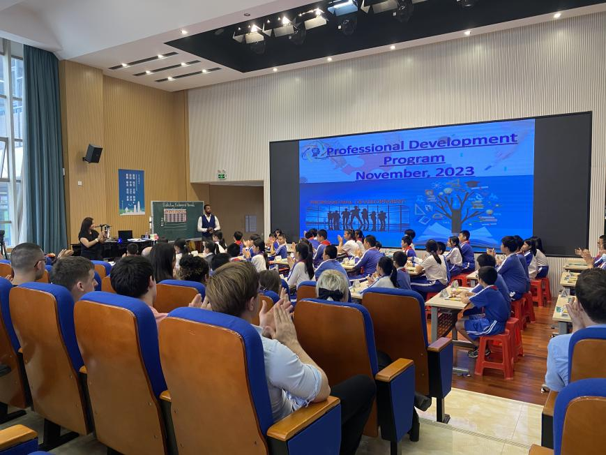 培训动态,国培中心11月外教教学技能培训教学肢体语言在课控课管中的运用国培中心11月外教教学技能培训教学肢体语言在课控课管中的运用,国培中心